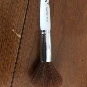 Elf total face brush